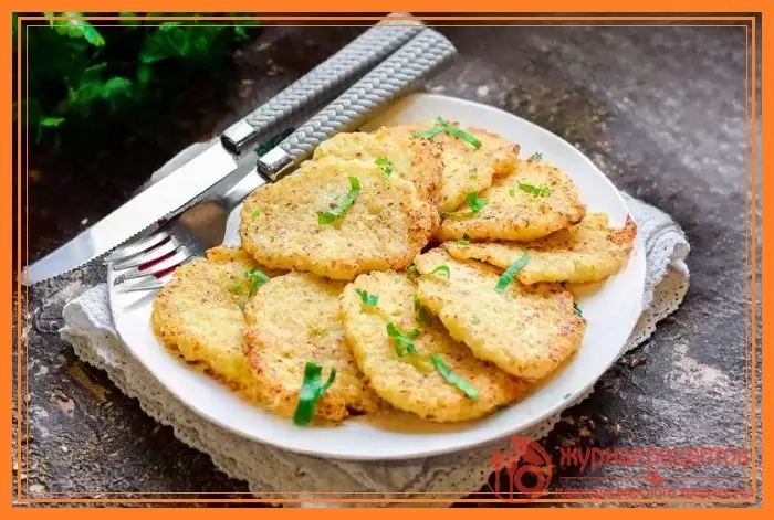 Фото с (Постные оладьи из капусты - рецепт для вкусного завтрака или перекуса)
