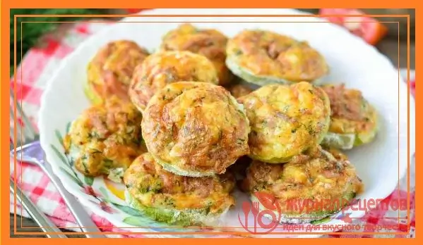 Фото с (Кабачки, запеченные с колбасой и сыром)